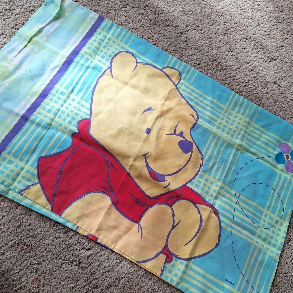 Vintage Winnie the Pooh Disney Single Pillow Case Kids Baby 1990s